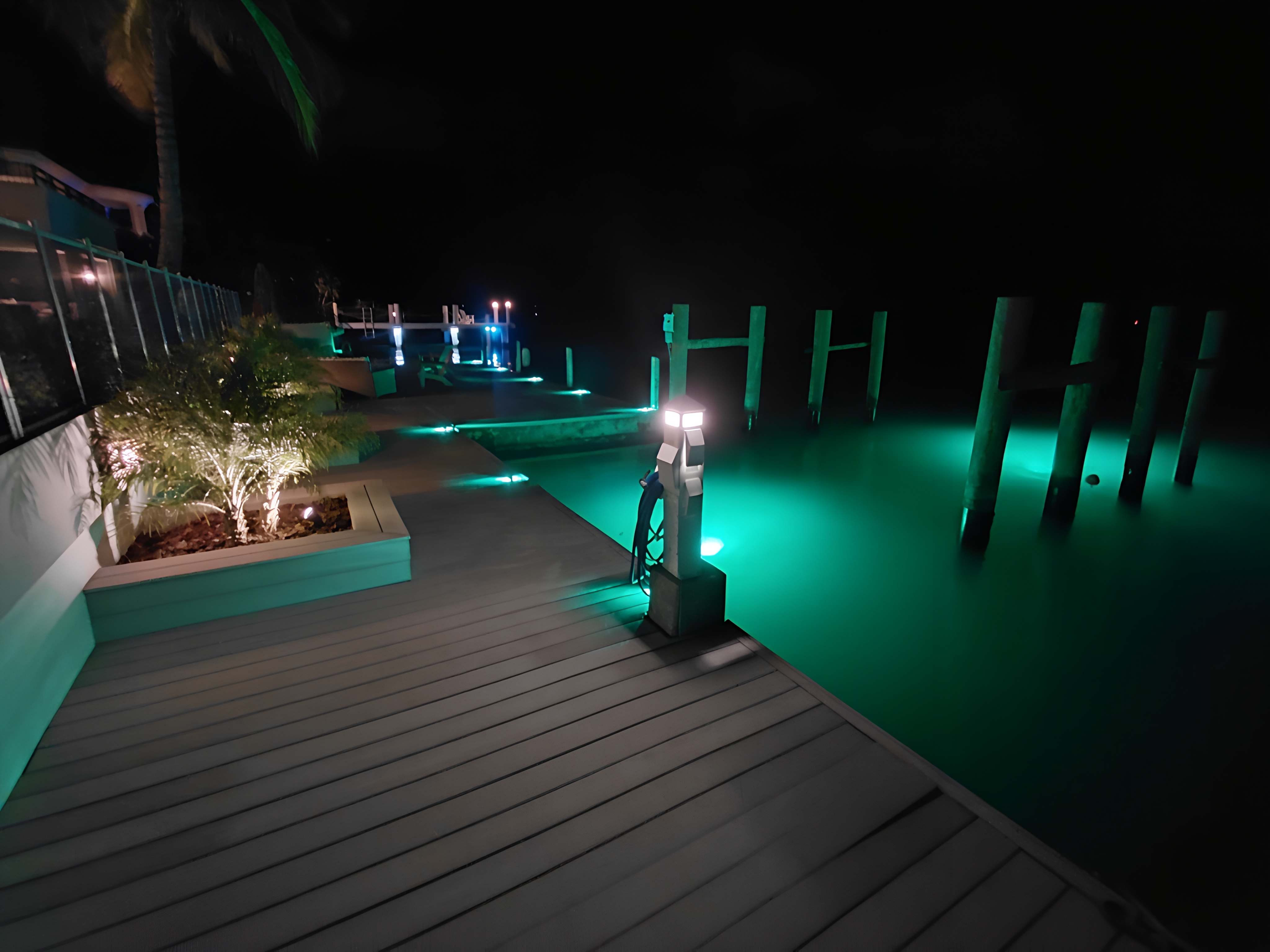 RGBW Color-Changing Marina